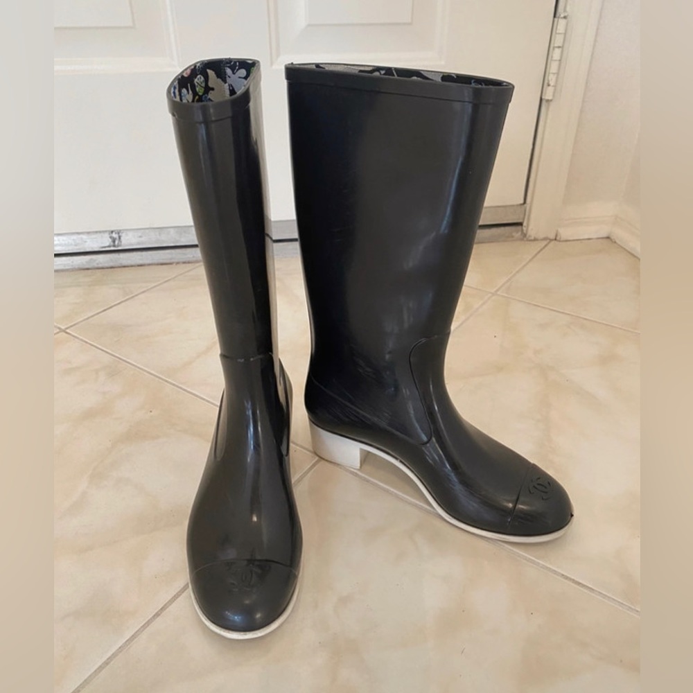 Chanel rain boots